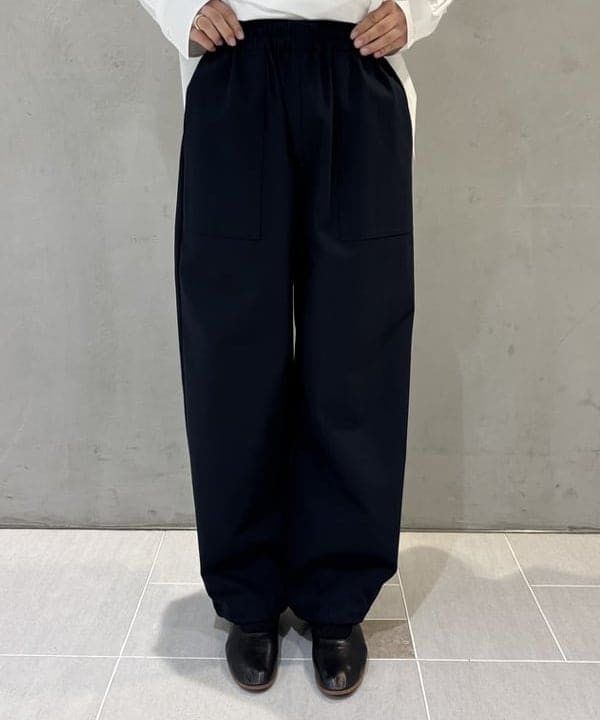 野村 美紅さんの「BEAMS WOMEN｜ベイカーポケット ジョグパンツ」を使ったコーディネート