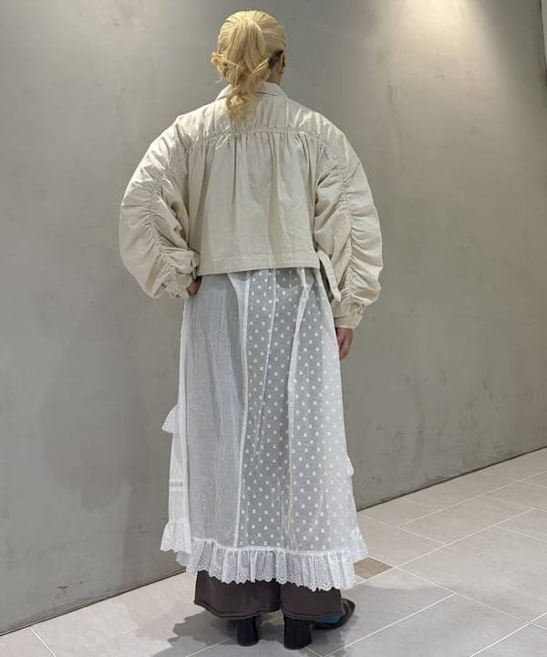 大石彩可さんの「BEAMS WOMEN｜maturely / バルーン ギャザー ブルゾン」を使ったコーディネート