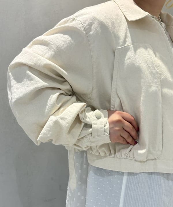 大石彩可さんの「BEAMS WOMEN｜maturely / バルーン ギャザー ブルゾン」を使ったコーディネート