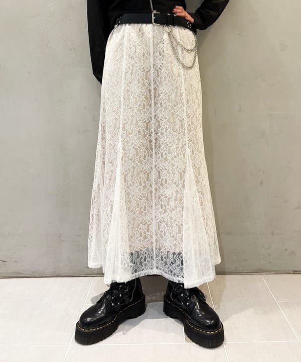 りかちょび/岸本梨佳さんの「BEAMS WOMEN｜【別注】sita parantica / ヘルメットバッグ」を使ったコーディネート