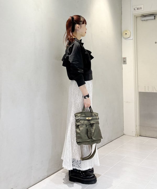 りかちょび/岸本梨佳さんの「BEAMS WOMEN｜【別注】sita parantica / ヘルメットバッグ」を使ったコーディネート