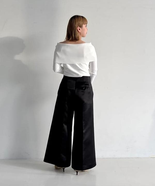Ito_ririkaさんの「BEAMS WOMEN｜グロス パンツ .M」を使ったコーディネート