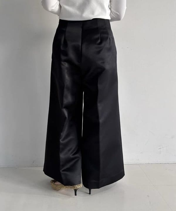 Ito_ririkaさんの「BEAMS WOMEN｜グロス パンツ .M」を使ったコーディネート