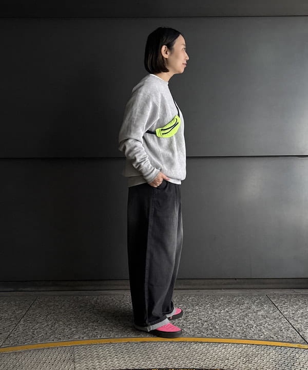 つぼさんの「BEAMS WOMEN｜【別注】GRAMICCI / ワイド デニム 25SS」を使ったコーディネート