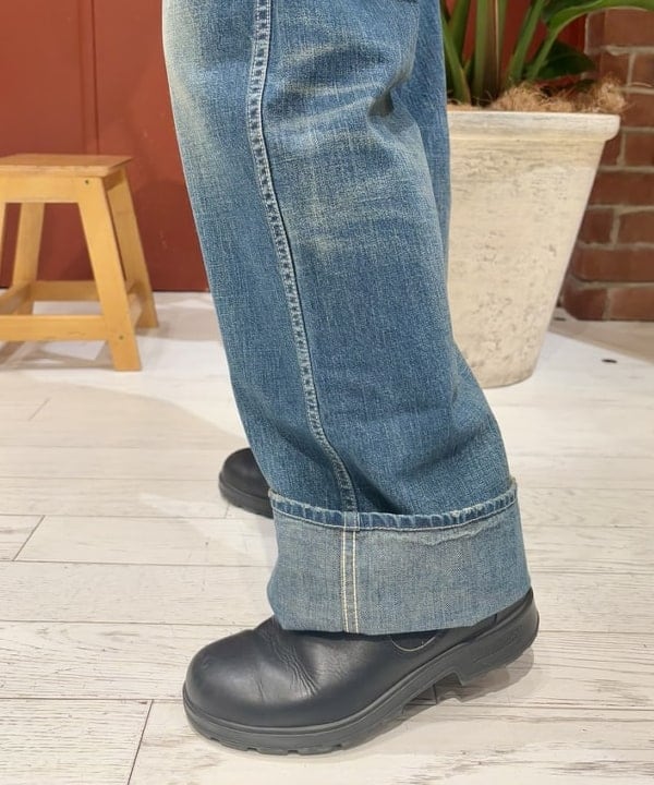ショ〜ジさんの「BEAMS WOMEN｜【別注】BUZZ RICKSON’s / USED USARMY PANTS」を使ったコーディネート