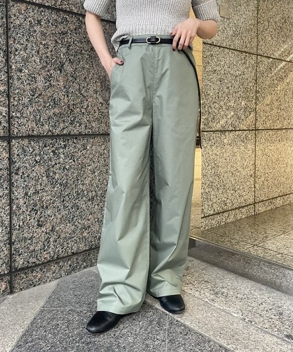 多田 日奈子さんの「BEAMS WOMEN｜AK+1 / ショート ラメ ニット」を使ったコーディネート