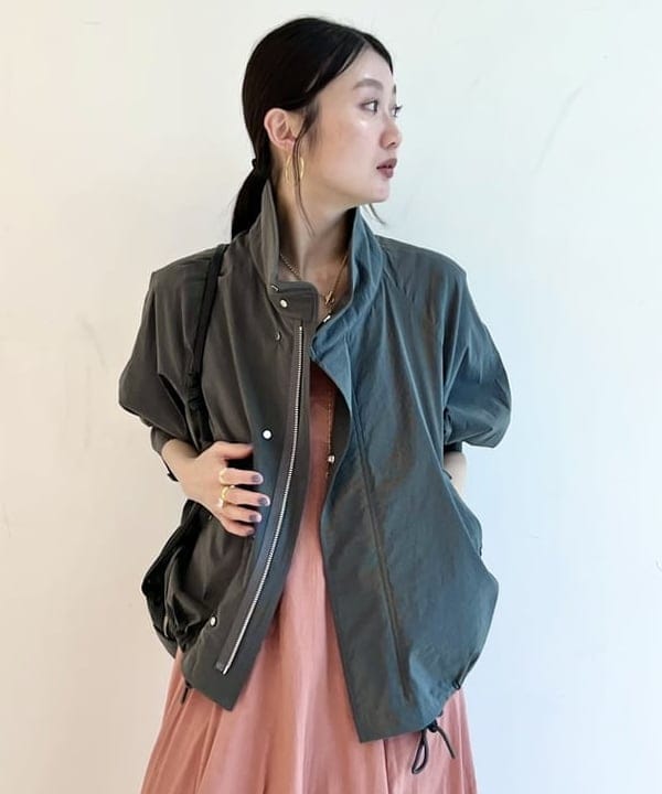 隈元 楓さんの「BEAMS WOMEN｜upper hights / U-51 シアー ショートブルゾン」を使ったコーディネート