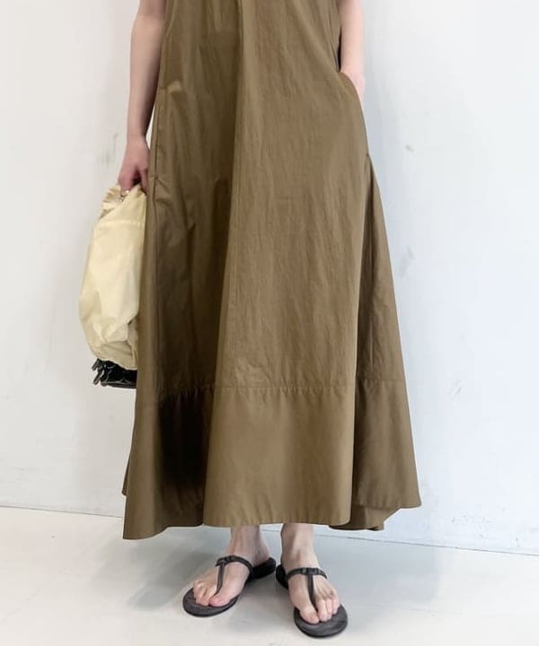 隈元 楓さんの「BEAMS WOMEN｜シアー ドルマン ジップブルゾン」を使ったコーディネート