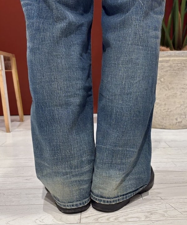 クロサワさんの「BEAMS WOMEN｜【別注】BUZZ RICKSON’s / USED USARMY PANTS」を使ったコーディネート