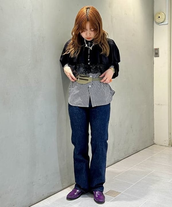 ナツハさんの「BEAMS WOMEN｜ヴィンテージ レース ブラウス」を使ったコーディネート