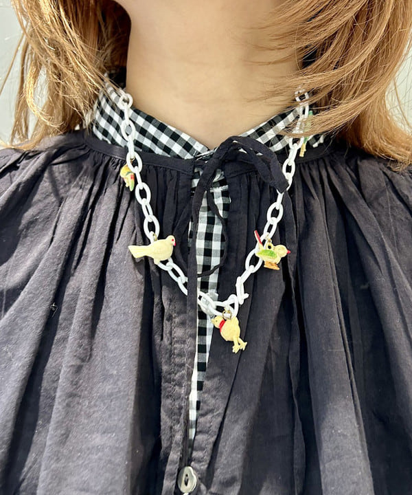 ナツハさんの「BEAMS WOMEN｜ヴィンテージ レース ブラウス」を使ったコーディネート