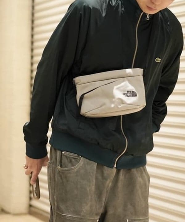 SUDOさんの「BEAMS WOMEN｜【別注】LACOSTE / サテンジャケット」を使ったコーディネート