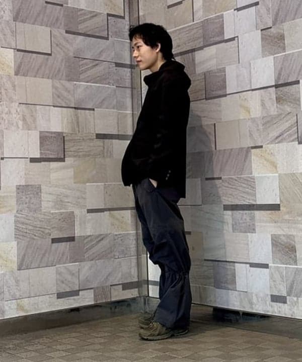 秋元 亮汰さんの「RBS / サイド カーブ キリカエ ジャケット」を使ったコーディネート