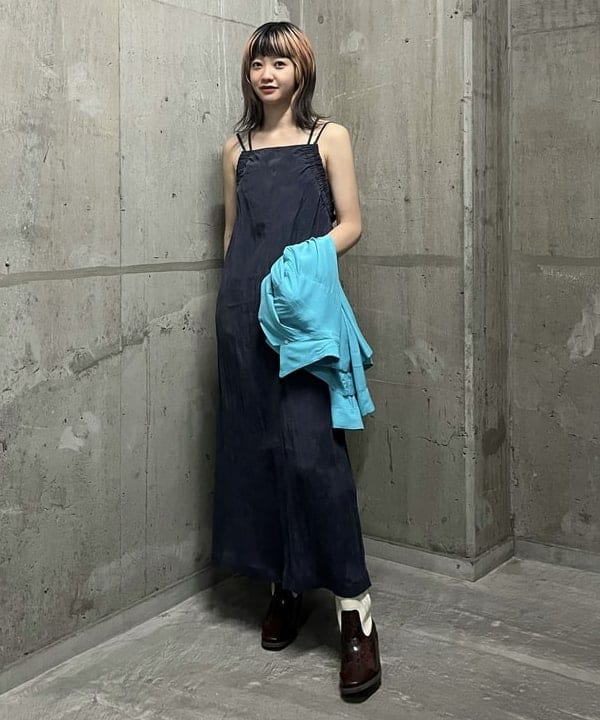 前田 優衣さんの「BEAMS WOMEN｜STYLE EYES / BOWLING L/S SHIRTS」を使ったコーディネート