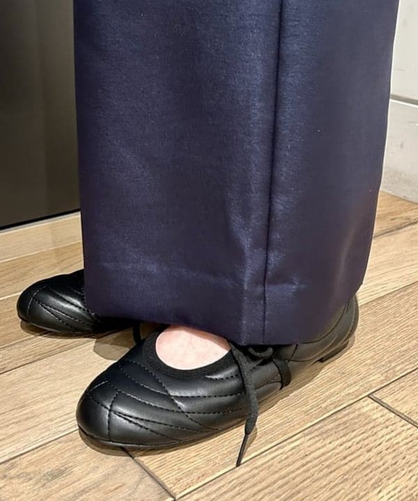 早川 萌子さんの「BEAMS WOMEN｜テレコ リブ クルーネック トップス」を使ったコーディネート