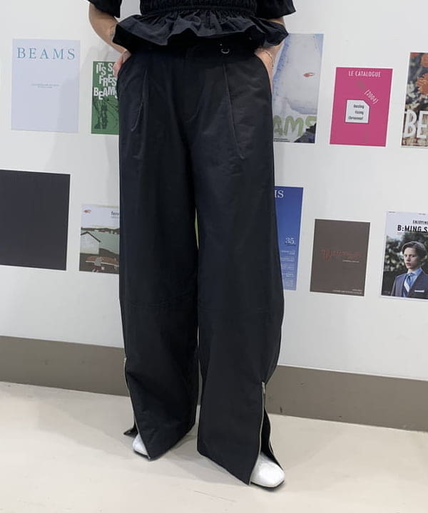 れいなさんの「BEAMS WOMEN｜ジップ ヘムカーブ パンツ」を使ったコーディネート