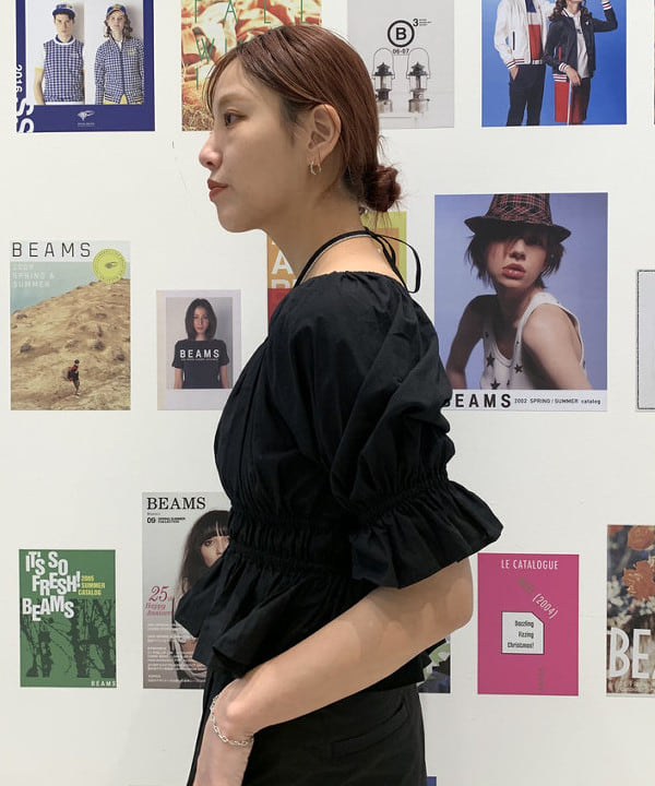 れいなさんの「BEAMS WOMEN｜ジップ ヘムカーブ パンツ」を使ったコーディネート