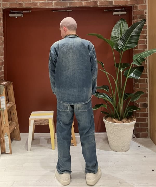 ディクソン 太陽さんの「BEAMS WOMEN｜【別注】BUZZ RICKSON’s / USED DENIM PULLOVER」を使ったコーディネート