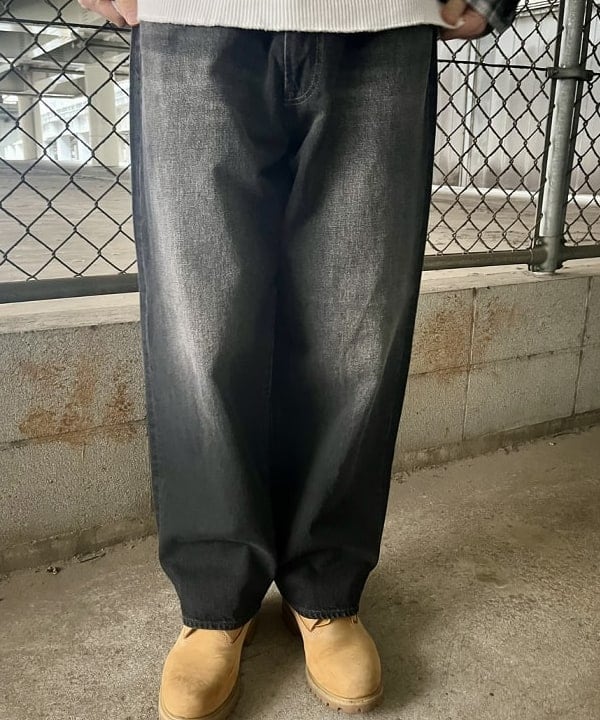 高遠 恒巳さんの「BEAMS WOMEN｜ショート チェック ブルゾン」を使ったコーディネート