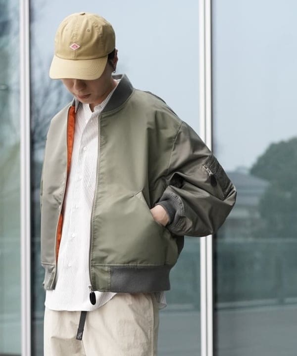 SUDOさんの「BEAMS WOMEN｜撥水 ワイドフィット クレイジー MA-1」を使ったコーディネート