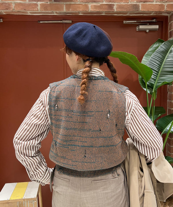 エノモト アミさんの「BEAMS WOMEN｜maturely / メモリー トレンチ オーバーコート」を使ったコーディネート