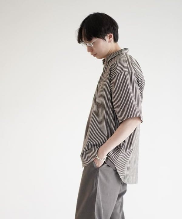 SUDOさんの「BEAMS WOMEN｜フェード カレッジ Tシャツ」を使ったコーディネート