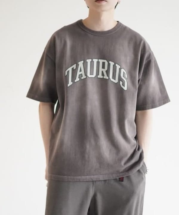 SUDOさんの「BEAMS WOMEN｜フェード カレッジ Tシャツ」を使ったコーディネート