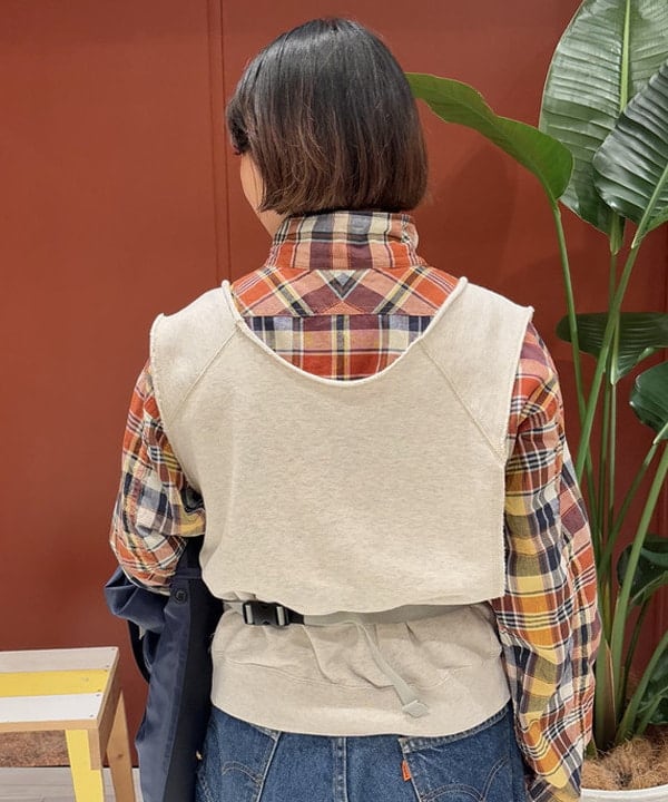 ショ〜ジさんの「BEAMS WOMEN｜maturely / ダブル ブレステッド ノーカラー チェンジ ボタン ジャケット」を使ったコーディネート