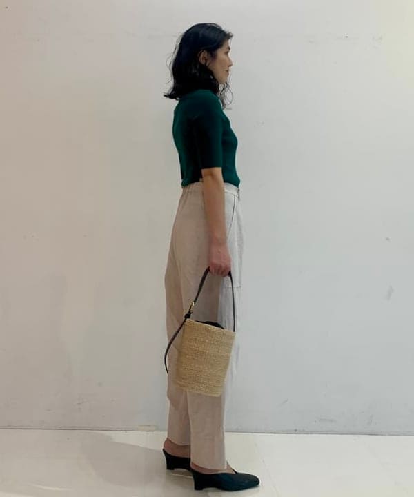 松元 晴佳さんの「BEAMS WOMEN｜ハーフスリーブ ポロニット」を使ったコーディネート