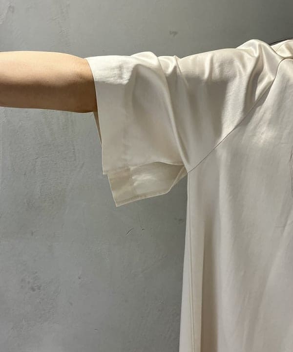 五十峯 さよさんの「BEAMS WOMEN｜グロス Tドレス .M」を使ったコーディネート