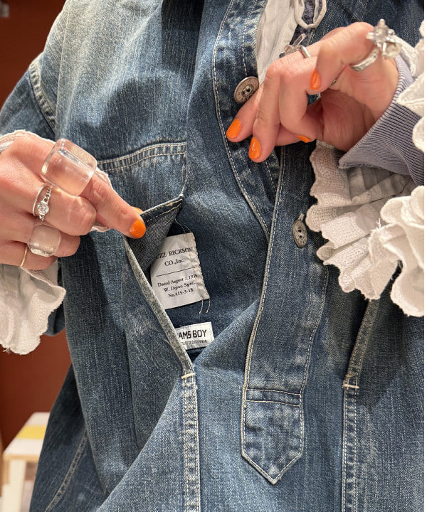 優意さんの「BEAMS WOMEN｜【別注】BUZZ RICKSON’s / USED USARMY PANTS」を使ったコーディネート