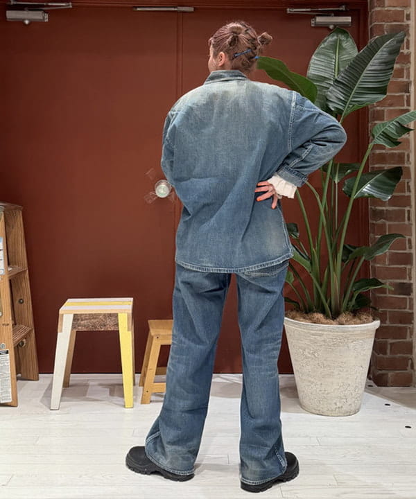 優意さんの「BEAMS WOMEN｜【別注】BUZZ RICKSON’s / USED USARMY PANTS」を使ったコーディネート