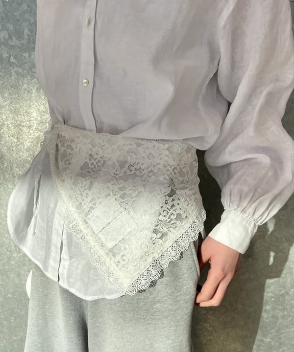 神坂 莉子さんの「BEAMS WOMEN｜レース スカーフ」を使ったコーディネート