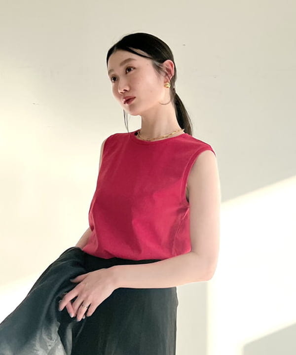 隈元 楓さんの「BEAMS WOMEN｜【別注】ATON / DRY COTTON JERSEY タンクトップ」を使ったコーディネート