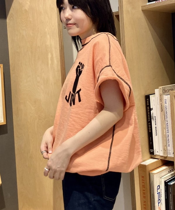 小原 もこさんの「BEAMS WOMEN｜フレア デニム パンツ」を使ったコーディネート