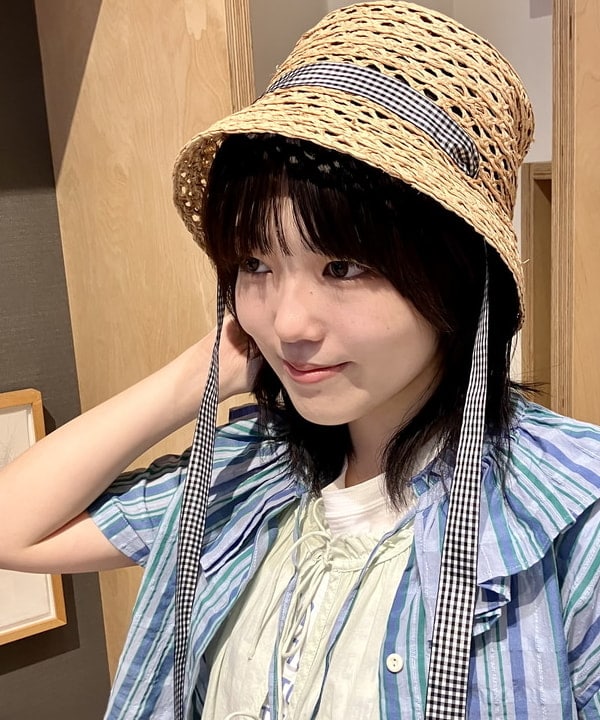 小原 もこさんの「BEAMS WOMEN｜ライン メッセージ Tシャツ」を使ったコーディネート