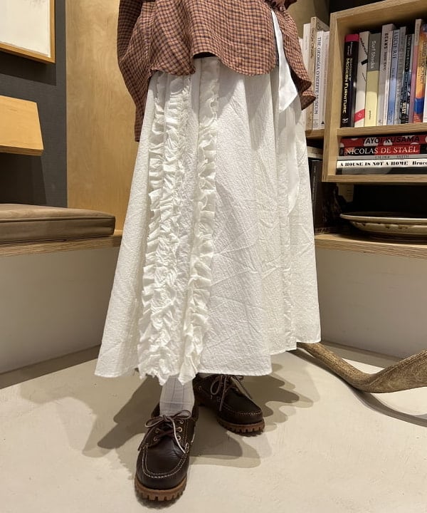 安藤 菜央さんの「BEAMS WOMEN｜リネン チェック ショートスリーブ シャツ」を使ったコーディネート