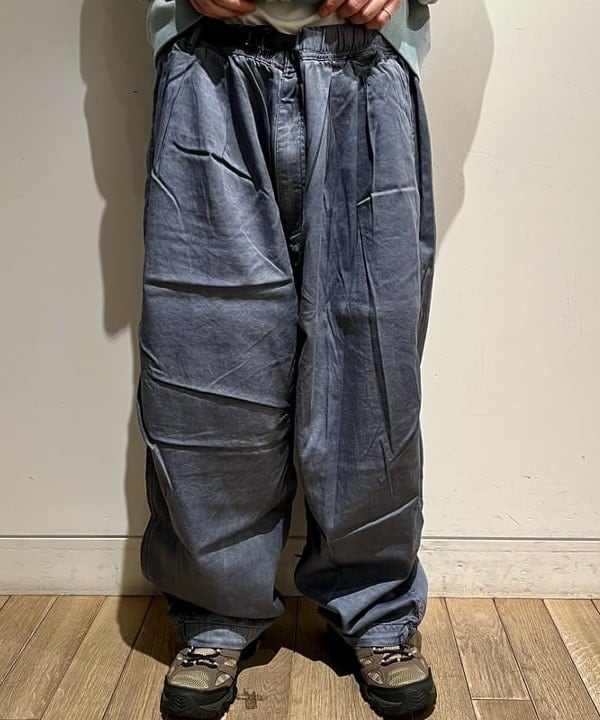 関澤 佑樹さんの「BEAMS WOMEN｜バルーン イージー パンツ」を使ったコーディネート