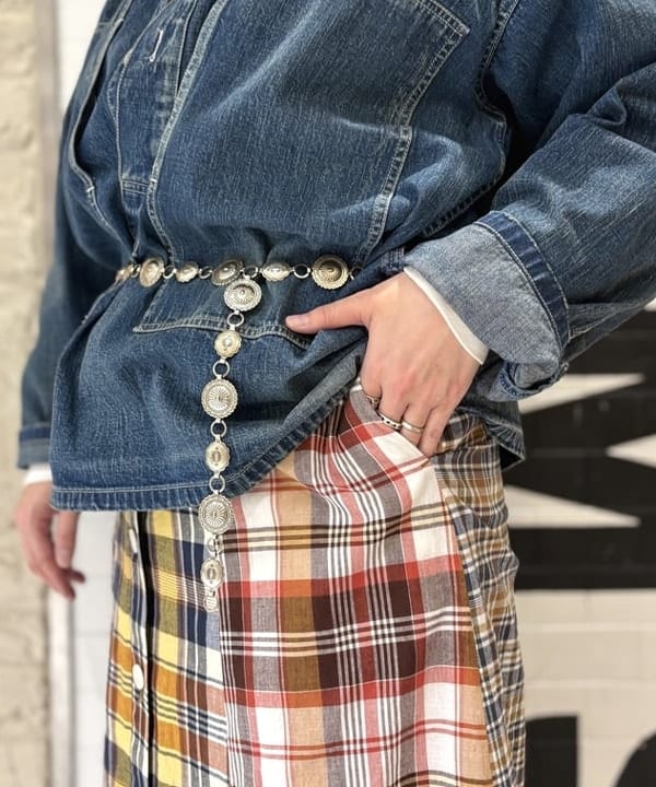 kawaiさんの「BEAMS WOMEN｜【別注】BUZZ RICKSON’s / USED DENIM PULLOVER」を使ったコーディネート