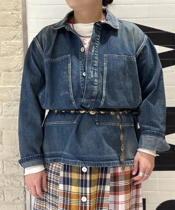 kawaiさんの「BEAMS WOMEN｜【別注】BUZZ RICKSON’s / USED DENIM PULLOVER」を使ったコーディネート