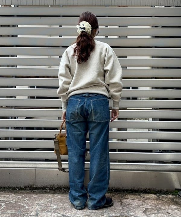 チナツさんの「BEAMS WOMEN｜【別注】L.L.Bean / Deep Bottom Leather Handle Zip Tote Mini」を使ったコーディネート