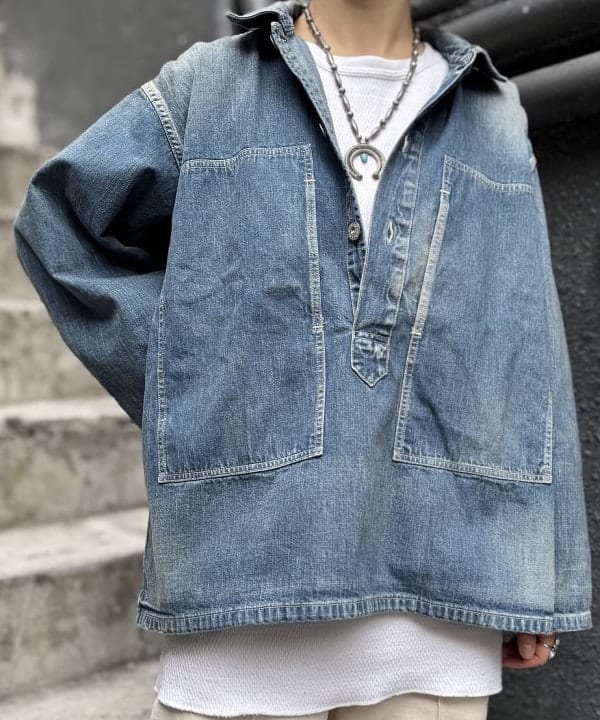 Kaoru Sakumaさんの「BEAMS WOMEN｜【別注】BUZZ RICKSON’s / USED DENIM PULLOVER」を使ったコーディネート