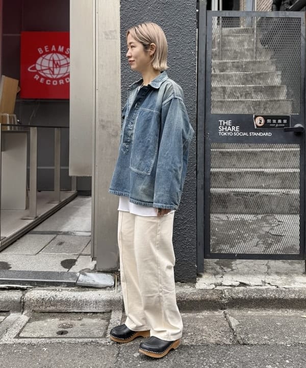 Kaoru Sakumaさんの「BEAMS WOMEN｜【別注】BUZZ RICKSON’s / USED DENIM PULLOVER」を使ったコーディネート