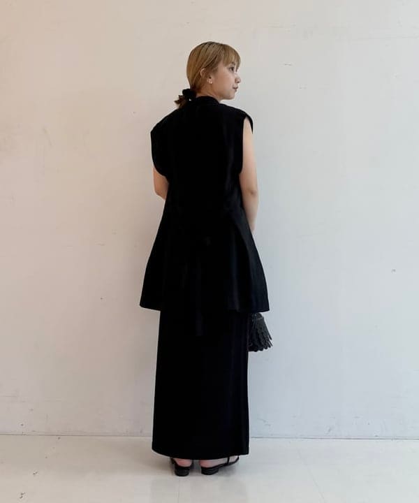 Ito_ririkaさんの「BEAMS WOMEN｜AK+1 / ベルテッド ジレ」を使ったコーディネート