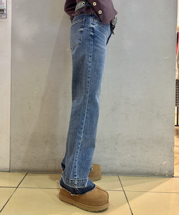 シミズ ネネさんの「BEAMS WOMEN｜UGG(R) / Goldenstar Hi Clog」を使ったコーディネート