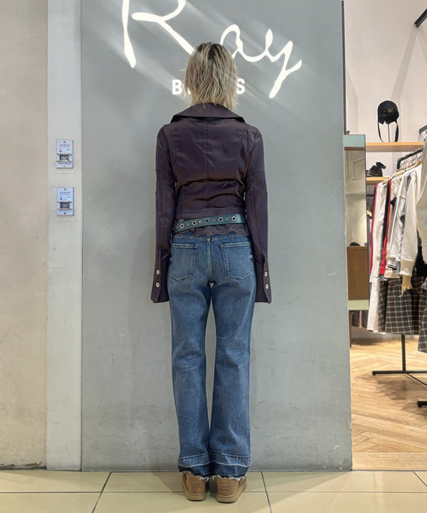 シミズ ネネさんの「BEAMS WOMEN｜UGG(R) / Goldenstar Hi Clog」を使ったコーディネート