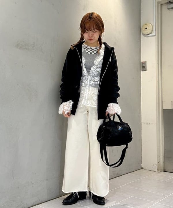 ナツハさんの「BEAMS WOMEN｜【別注】BIGMAC / ワイド ペインター」を使ったコーディネート