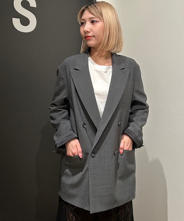 佐藤 亜美さんの「BEAMS WOMEN｜Oggi × Demi-Luxe BEAMS / ボクシー テーラードジャケット」を使ったコーディネート