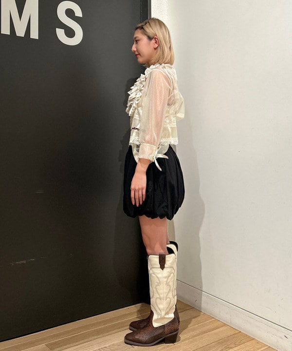 佐藤 亜美さんの「BEAMS WOMEN｜カップ付き キャミソール」を使ったコーディネート