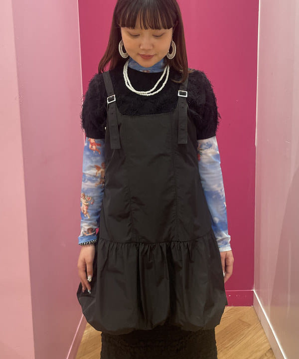 二ツ木 瑠夏さんの「BEAMS WOMEN｜タフタ バルーン ミニ ワンピース」を使ったコーディネート